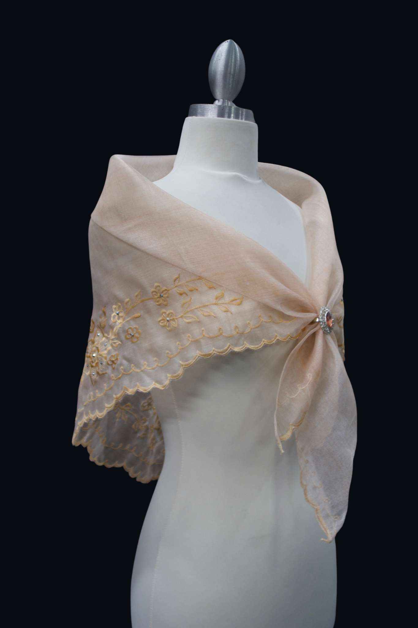 Embroidered Alampay - Champagne