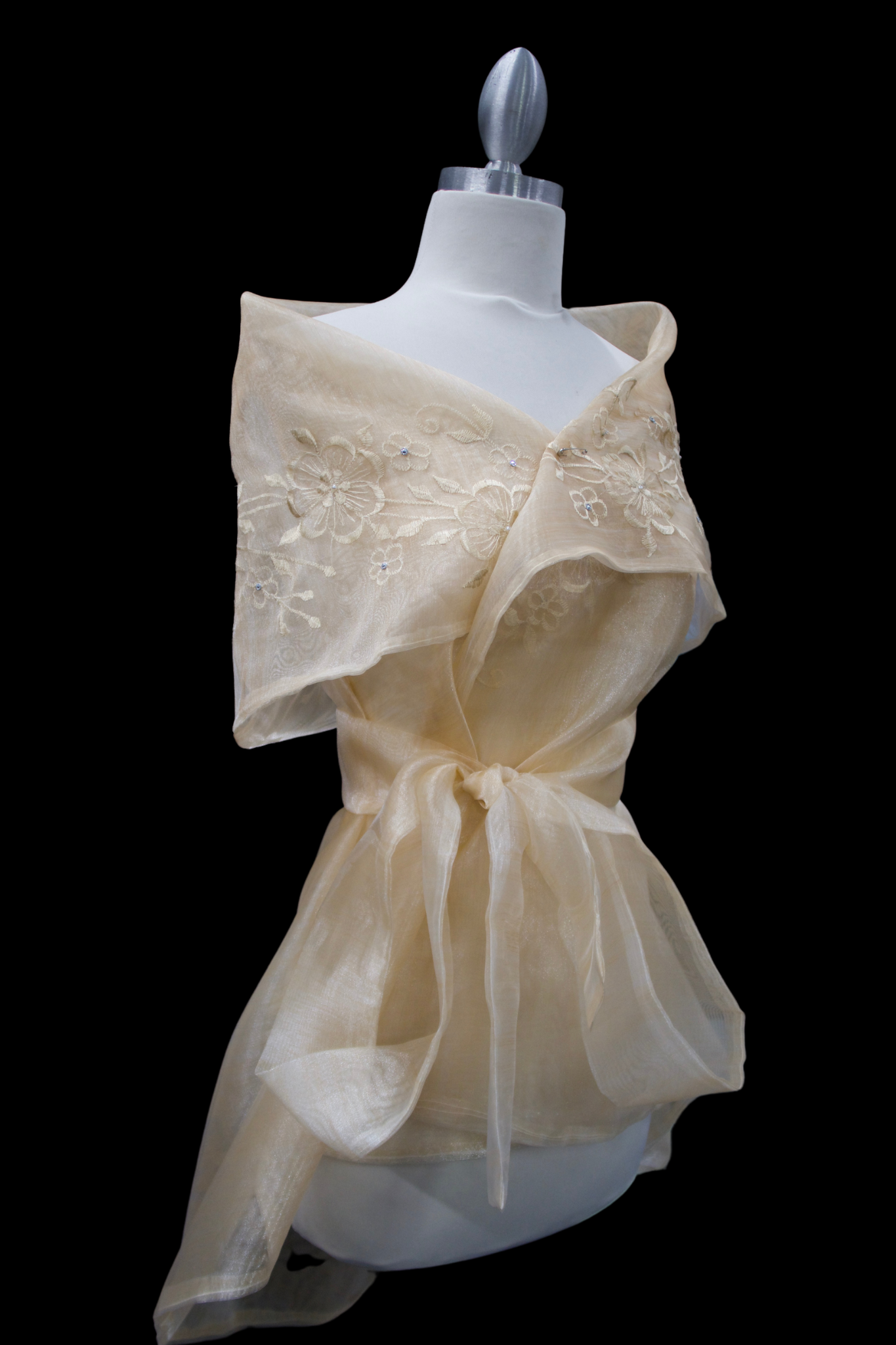 'Pina Beige' Embroidered Panuelo