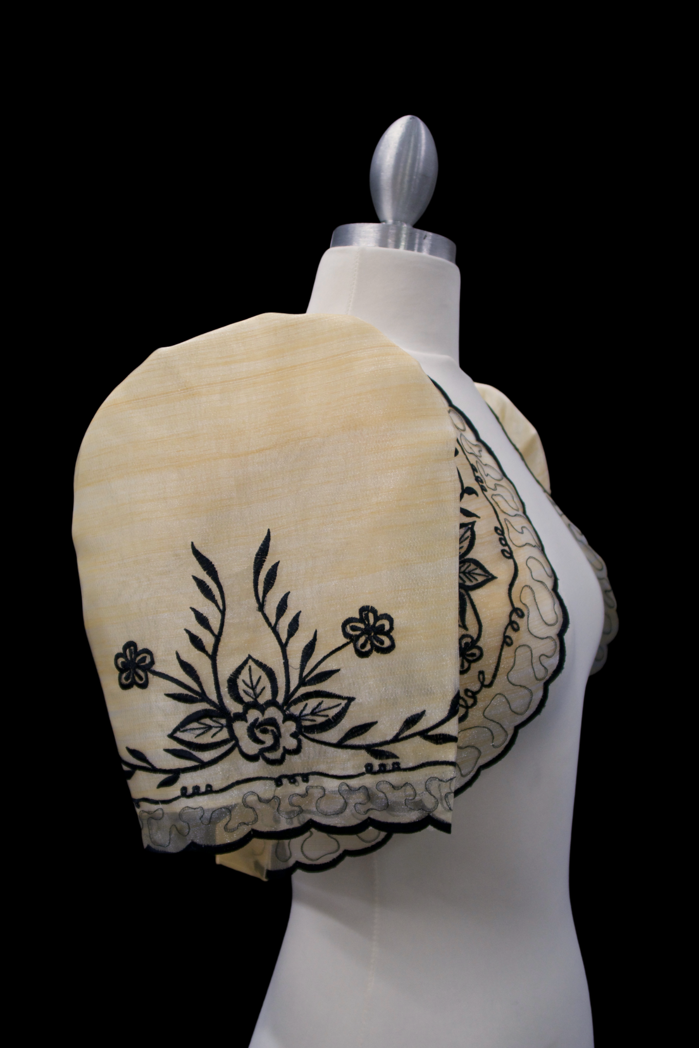 Crop Lace Bolero - Pina Beige & Black