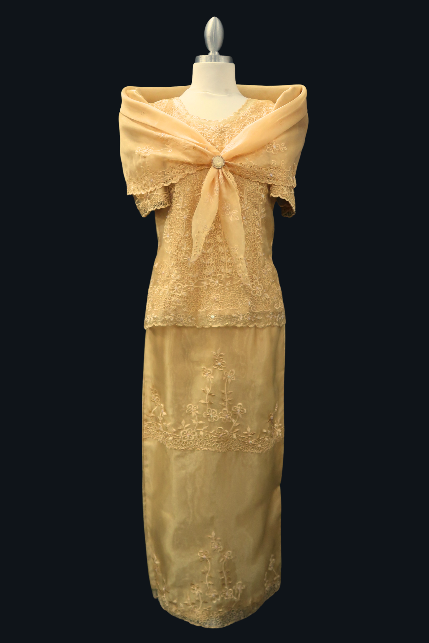 Maria Clara 2.0 Kimona/Saya - Gold