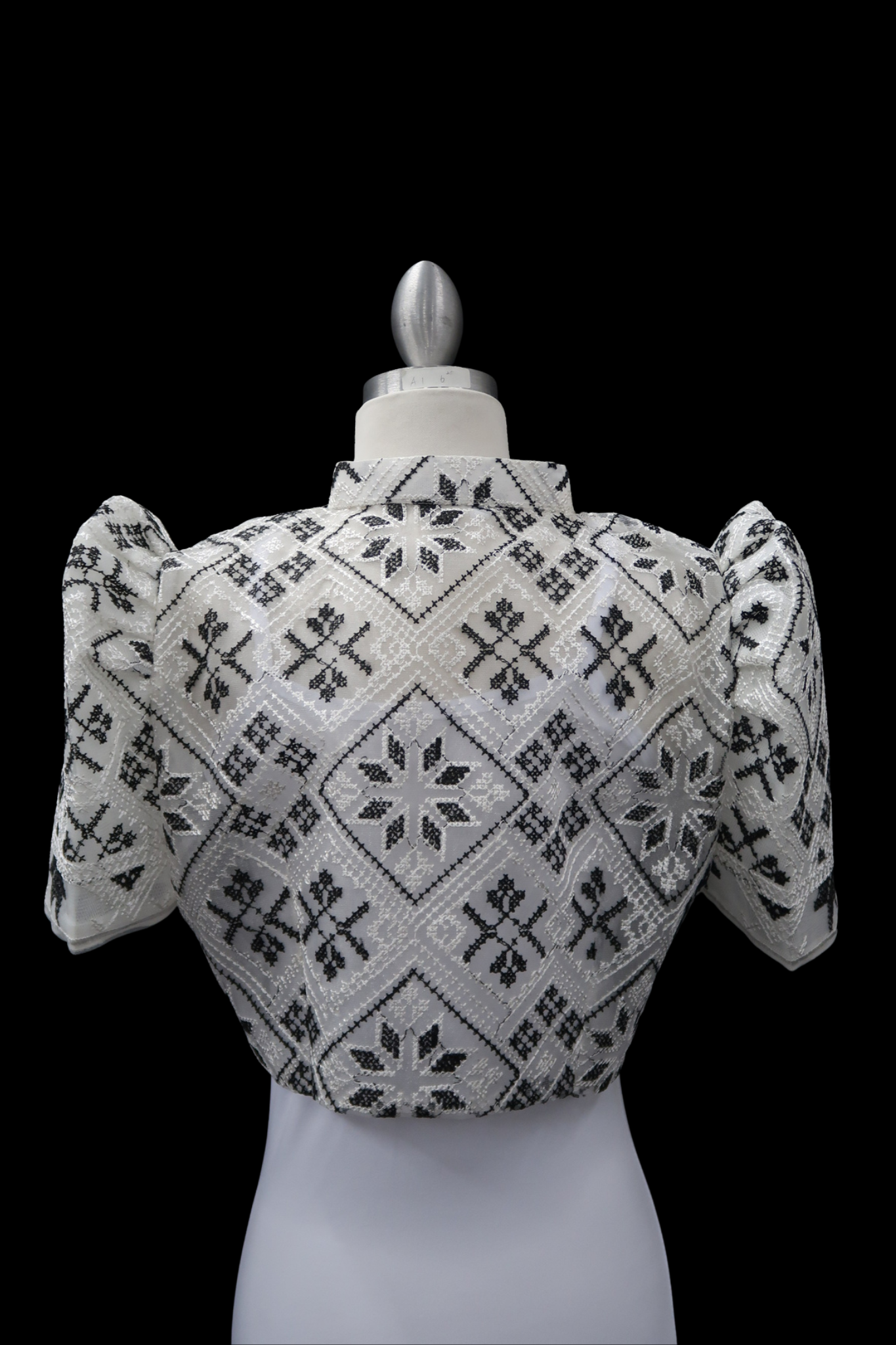 Full Lace Emb Star Bolero - Black & White
