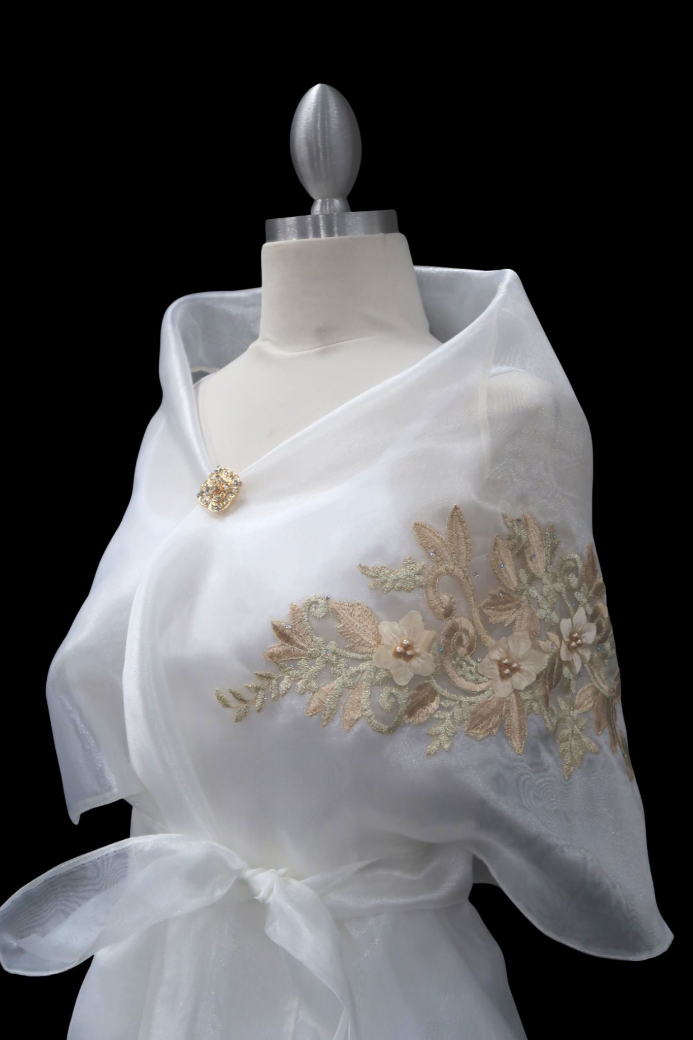 Lace Applique Panuelo - Ivory & Beige