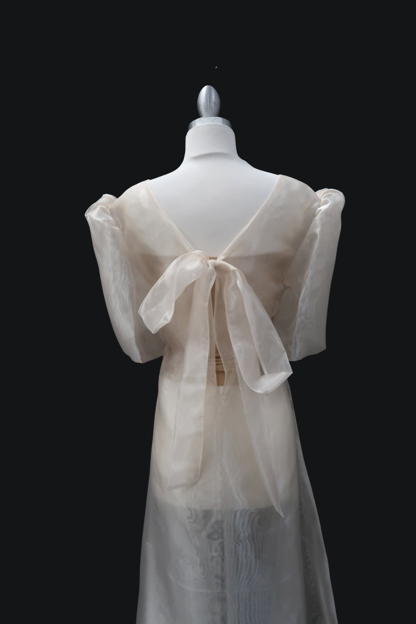 Adelaine Mara Blouse w/ Trail - Light Beige