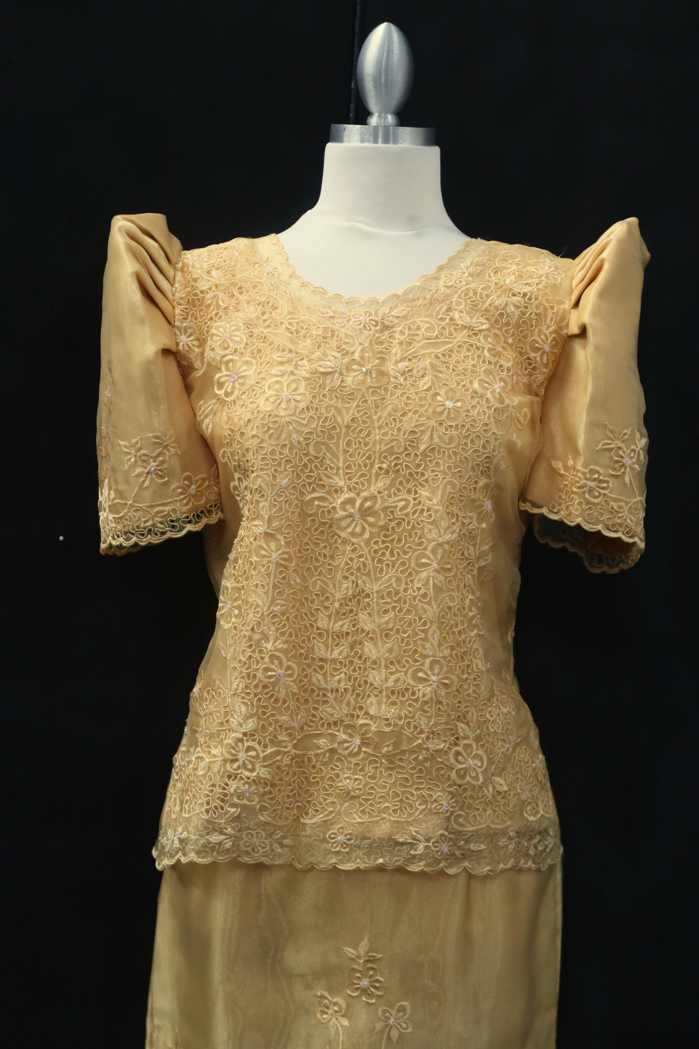 Maria Clara 2.0 Kimona/Saya - Gold