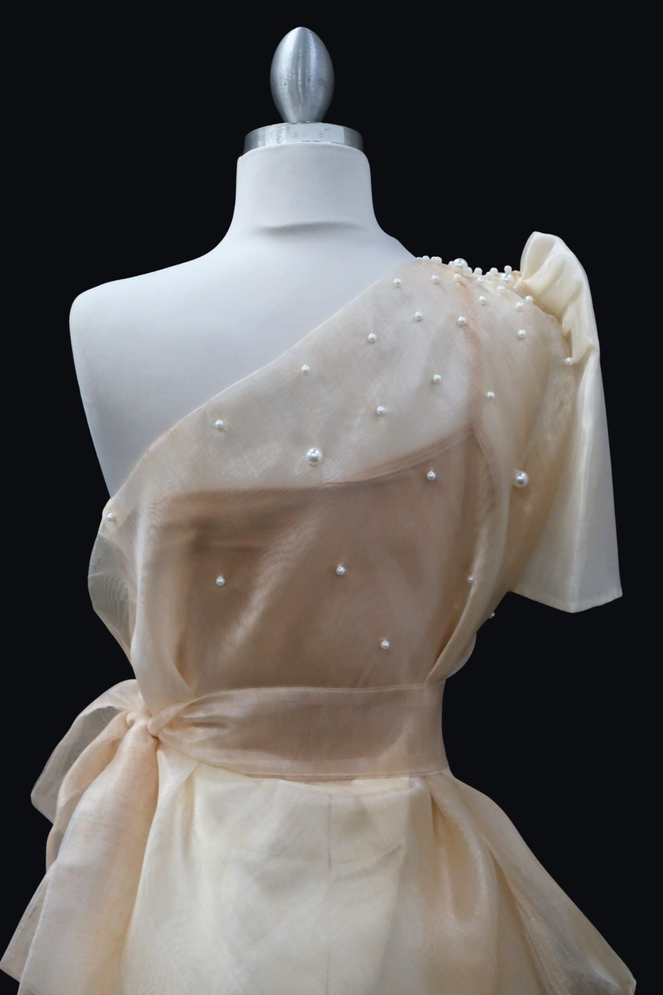 Venus Filipiniana - Beige